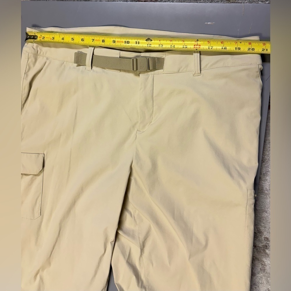 The North Face Women's Plus Paramount Mid-Rise Pa… - image 4